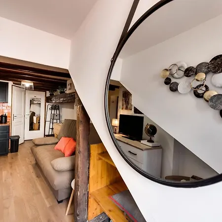 Le Cocooning - Small Of 20 Square Meter In The Heart Of